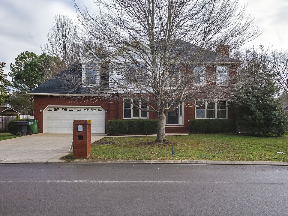 1st image of 1715 Kensington Dr