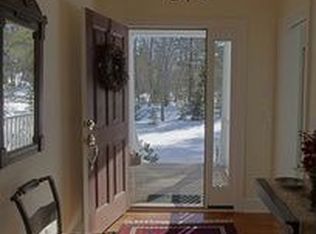 22 Stonehurst Dr, Camden, ME 04843