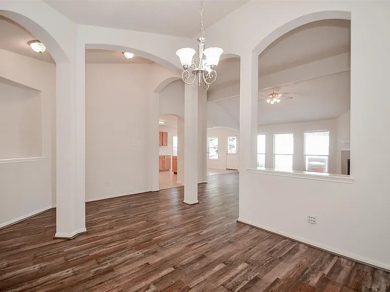 3314 Rainport Dr — Photo 9