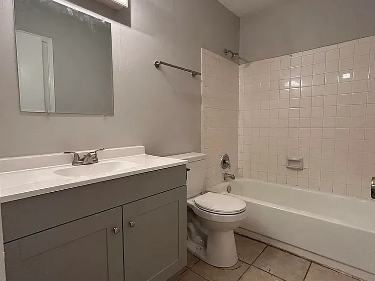 3234 Nekoma Ln — Photo 12