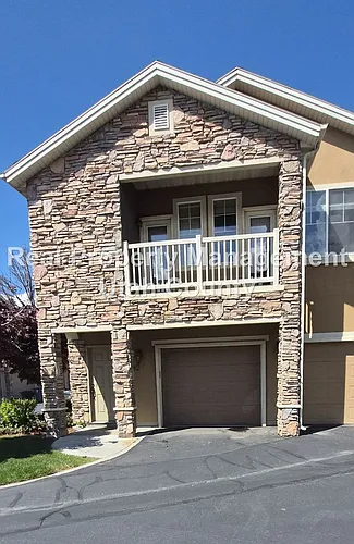 1492 W 50 N Photo 1