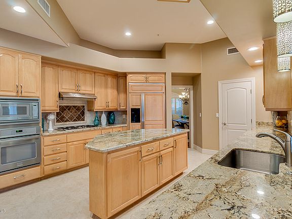 4th image of 10419 E Sunnyside Dr