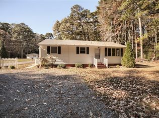 1155 Pine Hall Rd, Mathews, VA 23109