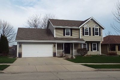 One Owner Home - 2606 Total SF