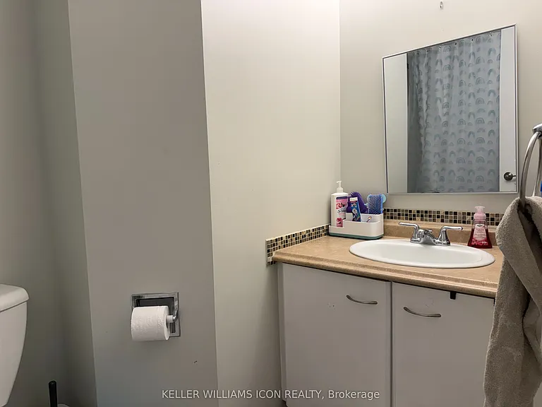 116 Halley St — Photo 10