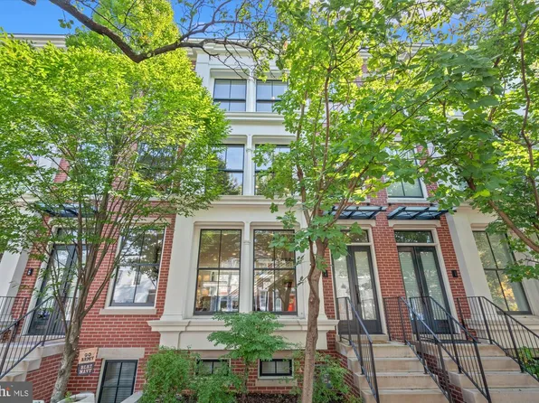321 N Columbus St, Alexandria, VA 22314