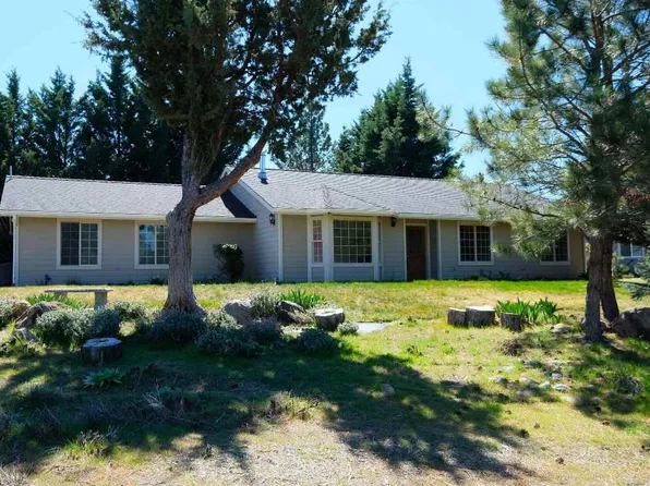 17415 Cottontail Dr, Weed, CA 96094