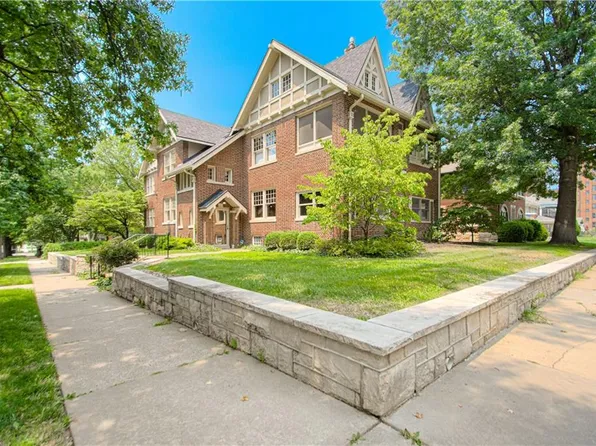 3538 Cherry St, Kansas City, MO 64109