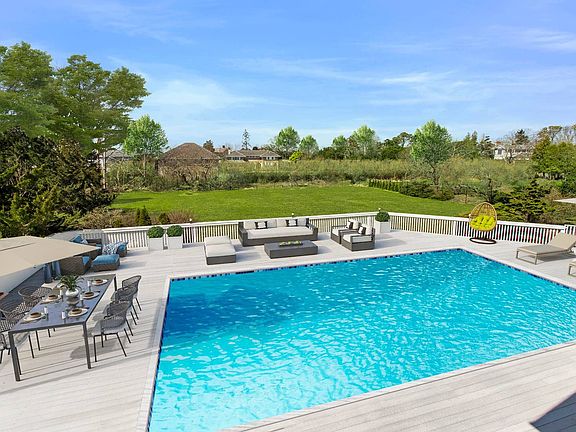 3rd image of 3 Watersedge Ct