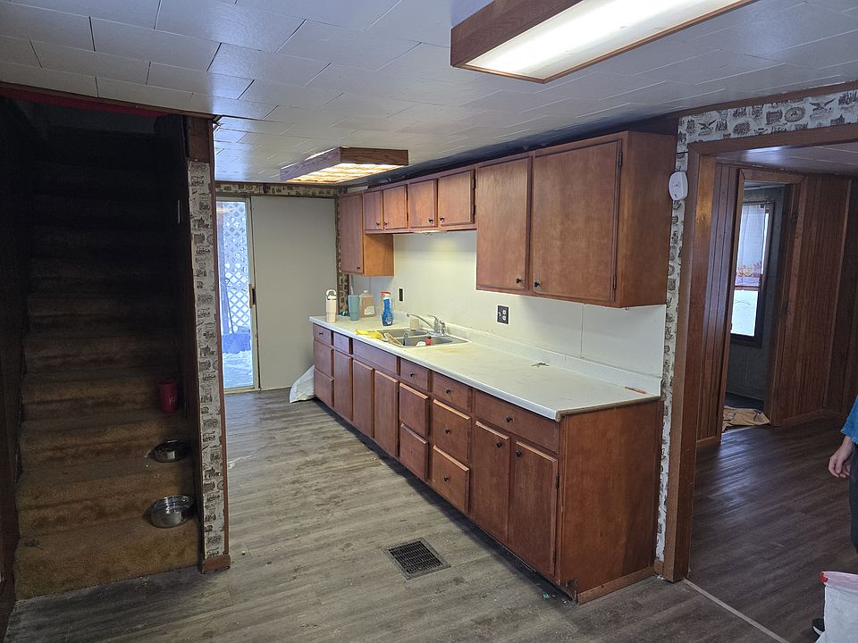 2nd image of 500 Township Road 232
