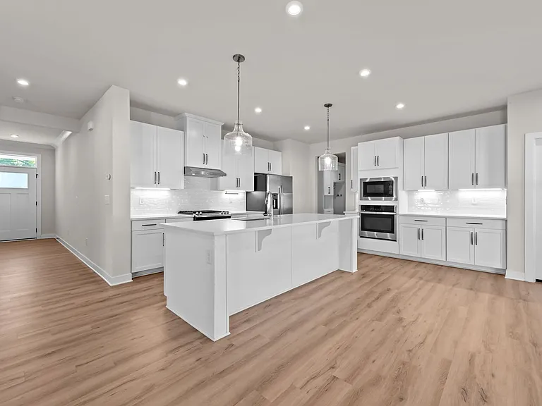 1757 Shipyard Rd — Photo 9