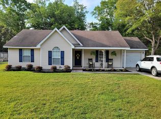 208 Victoria Cir, Guyton, GA 31312