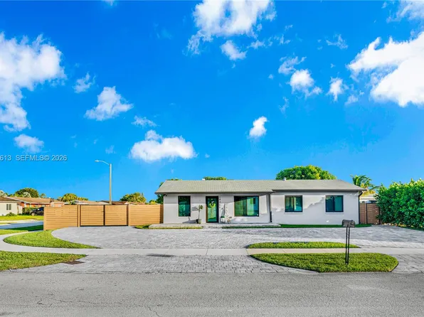 14265 SW 105th Ct, Miami, FL 33176
