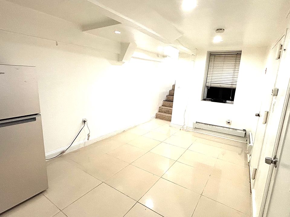 2nd image of 87 Arlington Ave #Bs