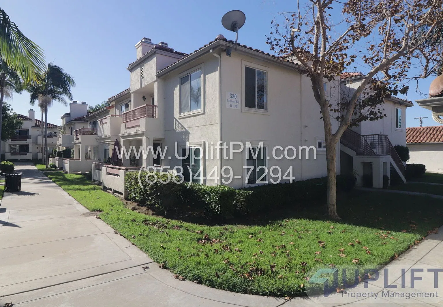 2 bed, 2.0 bath, 942 sqft, $2,995 — Photo 2