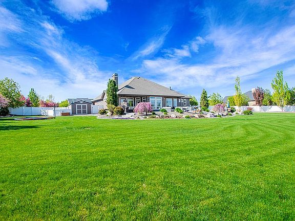 3rd image of 5714 W Willowtree Ct