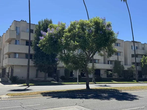 19350 Sherman Way Unit 318, Los Angeles, CA 91335