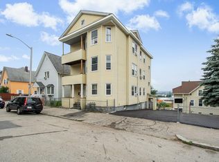 140 Perry Ave, Worcester, MA 01610