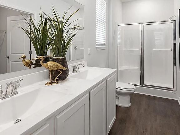 Screenshot 2025-08-28 at 10-39-45 4398 Field Oak Rd Millington TN 38053 Zillow_08282025