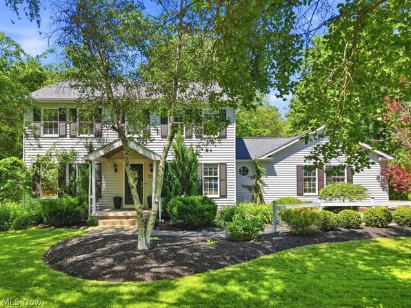 5776 Williamsburg Cir, Hudson, OH 44236