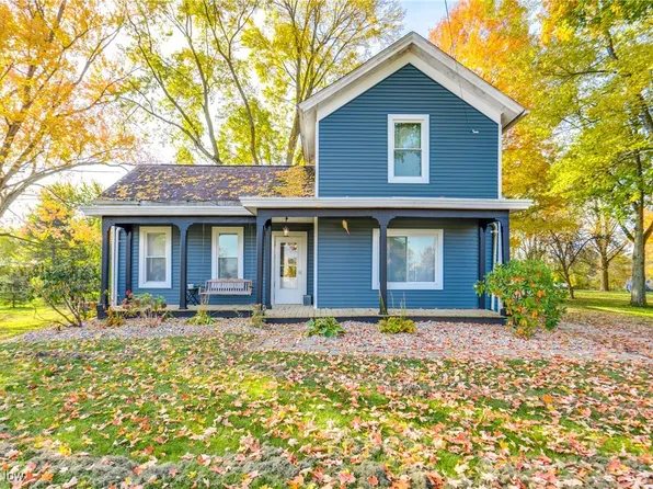 7508 Pontius St NE, Hartville, OH 44632