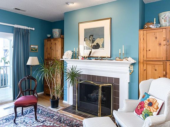 4th image of 42 Turtle Bay Dr #42