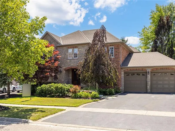 4278 Clubview Dr, Burlington, ON L7M 4X1