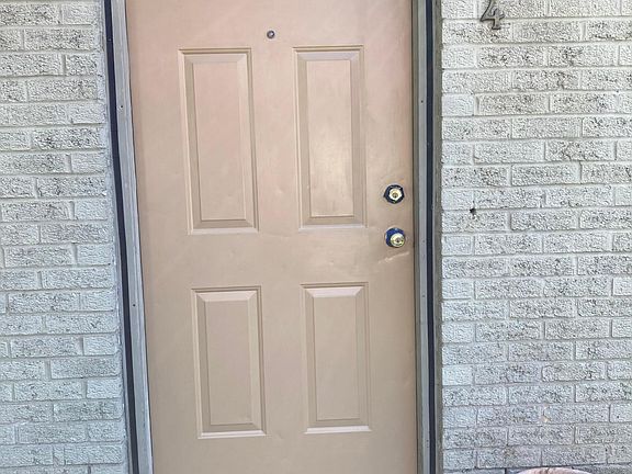 2nd image of 236 Fairgrove St APT 4