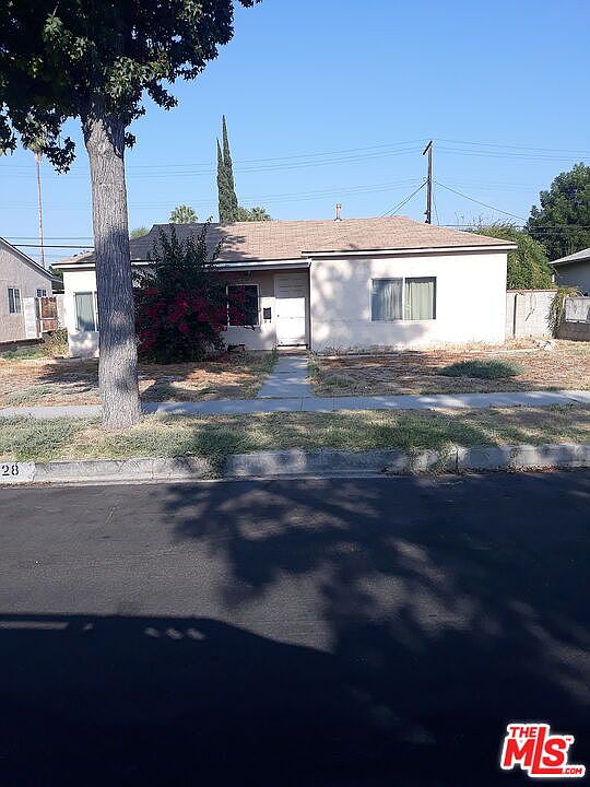 2nd image of 6928 Aura Ave