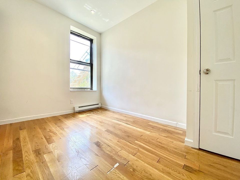 1st image of 71 W 107th St APT 3C