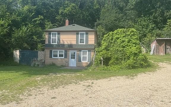 3rd image of 19823 Roberds Lake Blvd