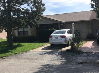 35 Kingfisher Ln, Edgewater, FL 32141