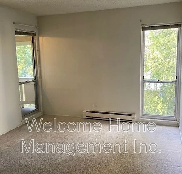 1305 Boulevard Way #310 — Photo 9