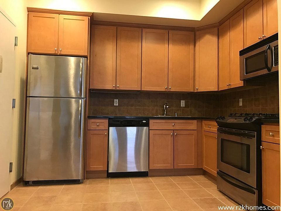 1st image of 14-25 Broadway #6A