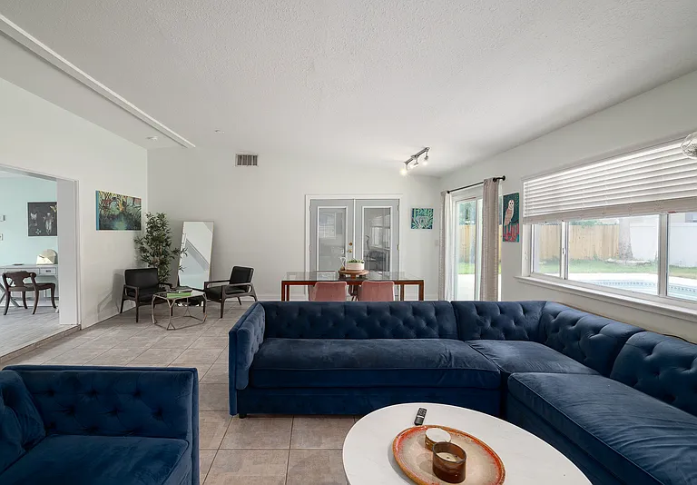 1116 Berwyn Rd — Photo 18