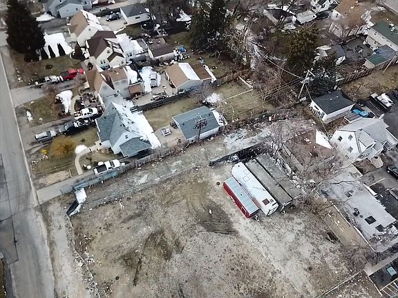 4th image of 2200 N Mannheim Rd