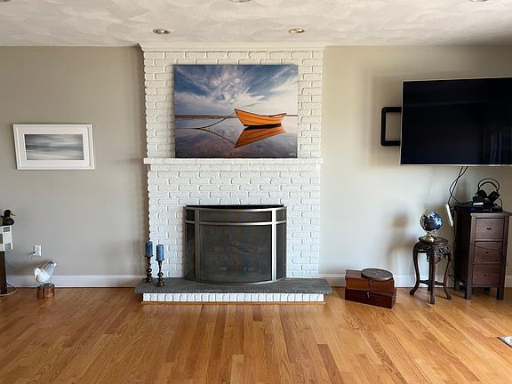 Enjoy the gas fireplace on the cold winter nights while watching the wall-mounted television.