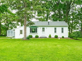2068 Cox Rd, Bloomfield, NY 14469