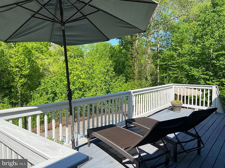 1251 Hinton Dr — Photo 51