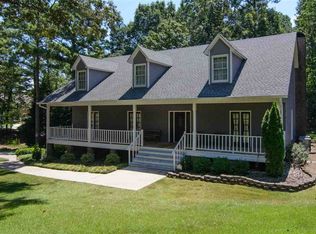 413 Saint Annes Dr, Birmingham, AL 35244