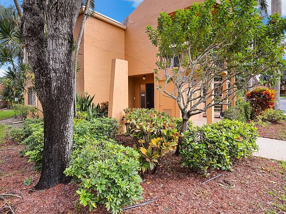 2nd image of 11196 Green Lake Drive #101