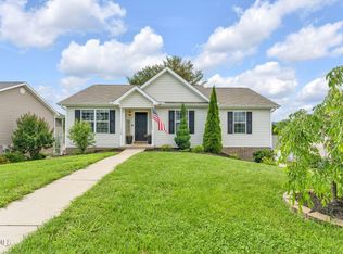 118 Violet Ln, Bluff City, TN 37618