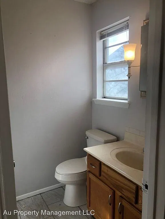 4802 South Austin Street - 1 — Photo 4