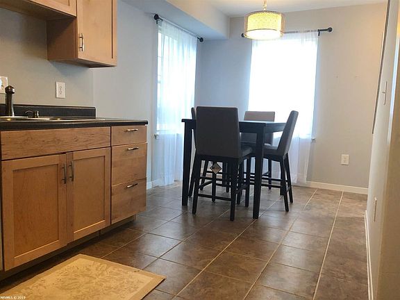 3rd image of 323 Charles St #77B