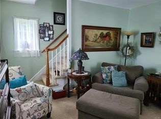 18 Arch St, Pen Argyl, PA 18072