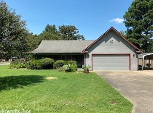 8 Barnes Ct, Lonoke, AR 72086
