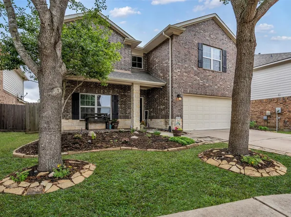 22118 Field Green Dr, Cypress, TX 77433