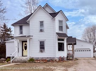 155 W Main St, Elsie, MI
