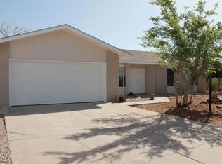 2211 Spruce Needle Rd SE, Rio Rancho, NM 87124