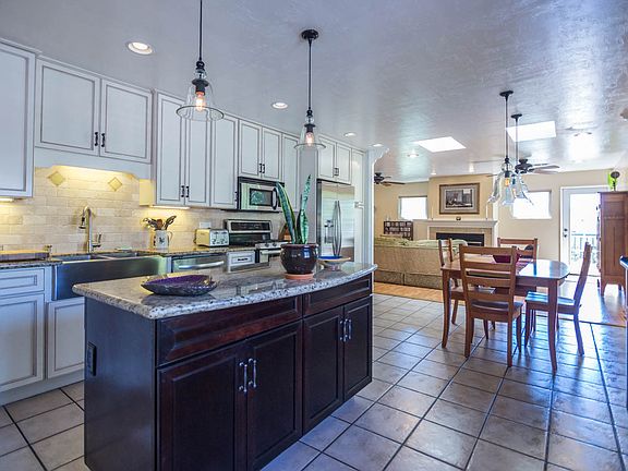 3rd image of 4636 Mataro Dr